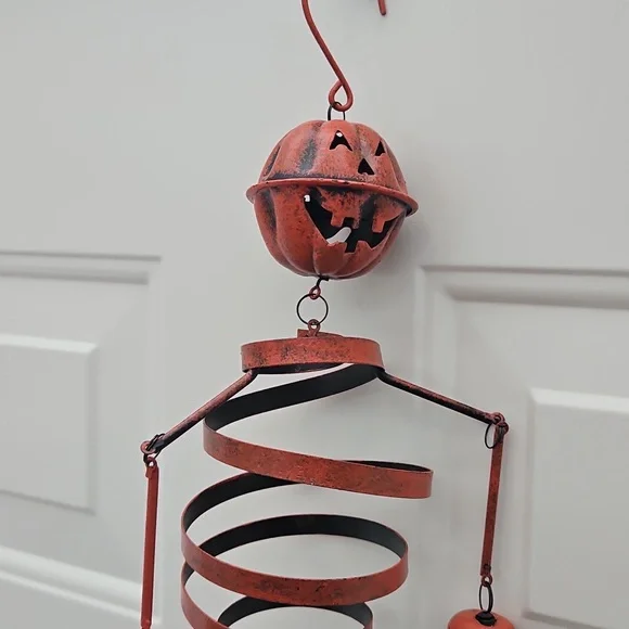 Pumpkin halloween metal hanging door bell - Picture 2 of 2